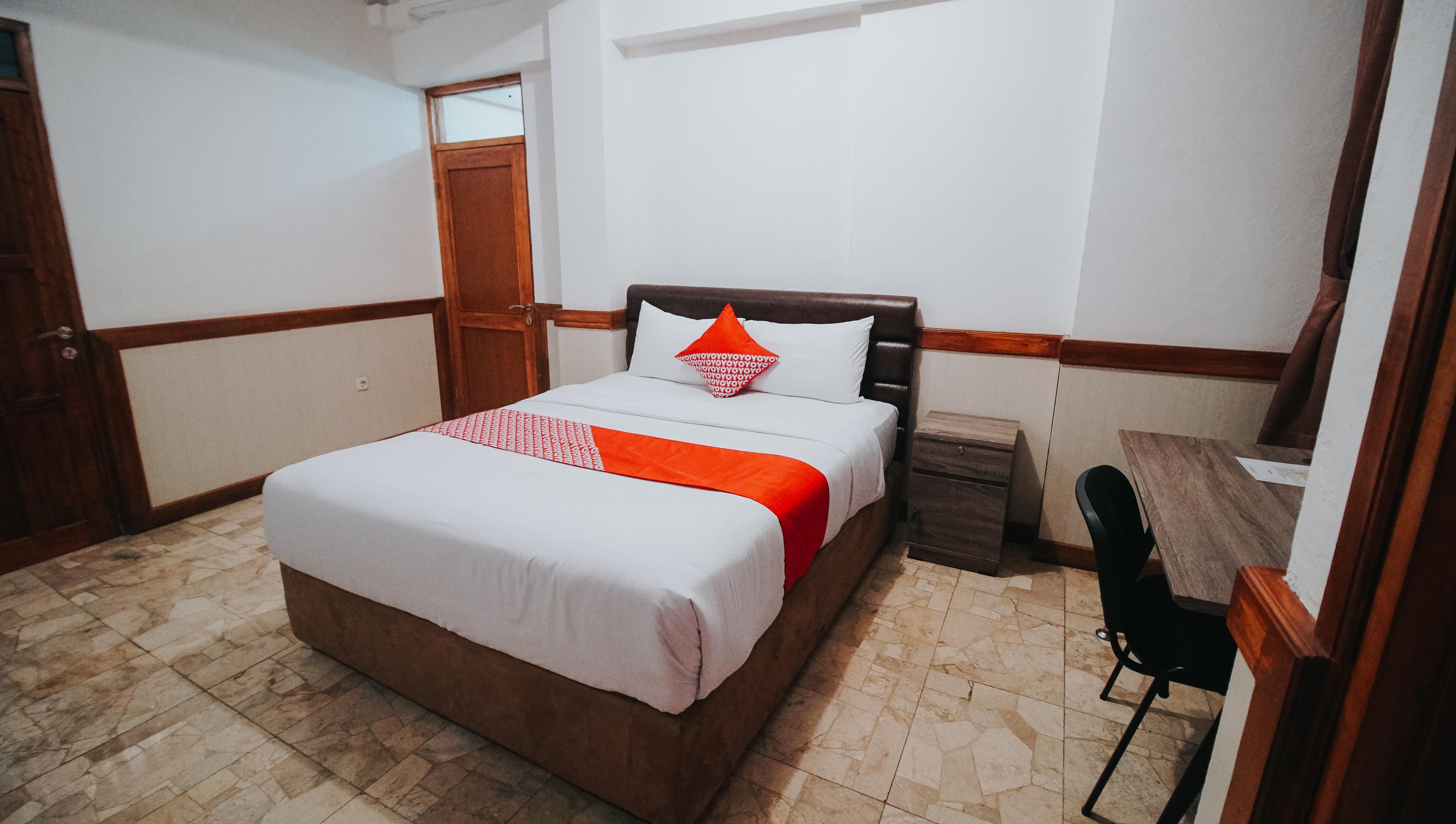 Oyo 1209 Tirtasari Nice Guesthouse Bandung Ngoại thất bức ảnh