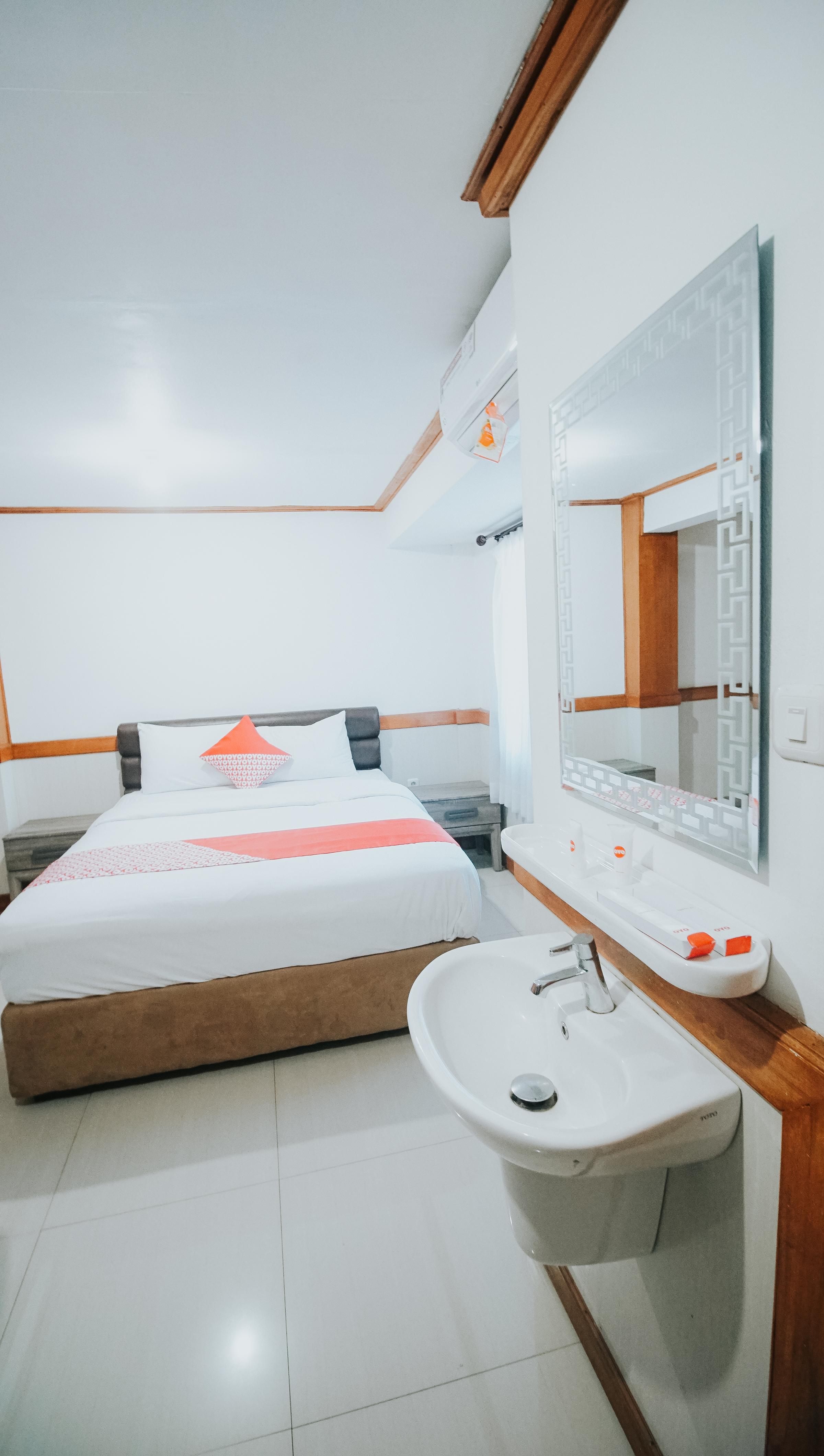 Oyo 1209 Tirtasari Nice Guesthouse Bandung Ngoại thất bức ảnh
